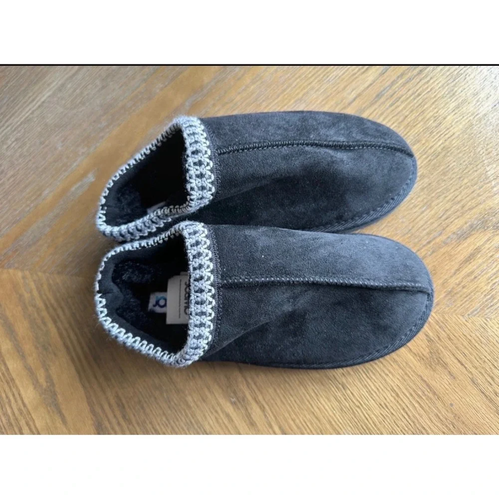 Josmo Kids Black Faux Suede Slippers Faux Fur Lined Whipstitch Trim Size 2 NEW